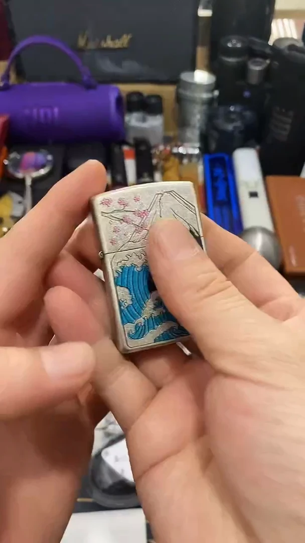 瓷片闪购商品 如图所示