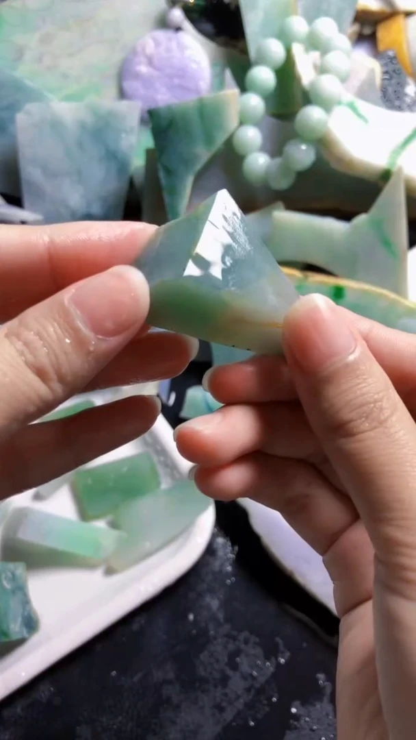 颈饰未镶嵌翡翠新店开业大优惠123