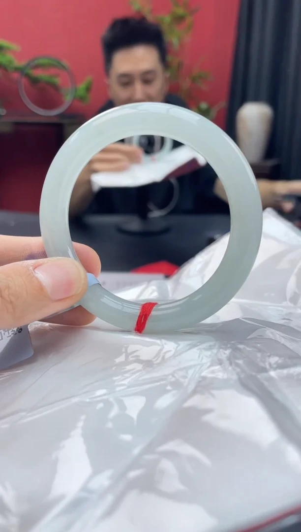 未镶嵌手镯翡翠7