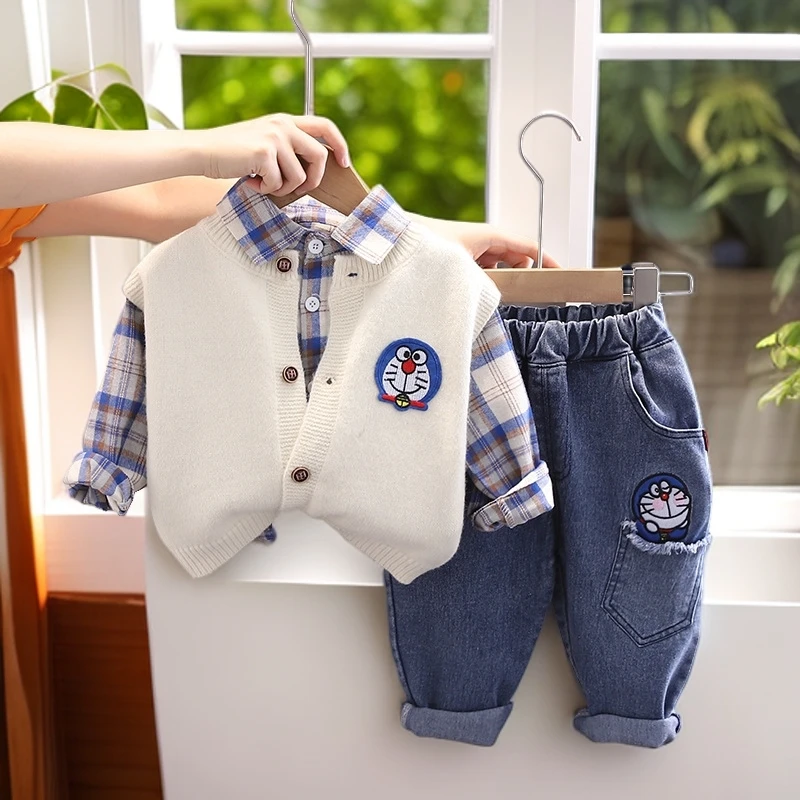 男童新款休闲秋季套装儿童洋气春秋款卡通针织毛衣马甲衬衣三件套