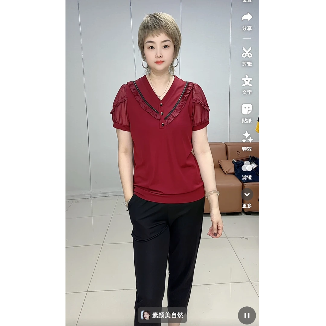 小施家气质女人味特色花边领V领显瘦T恤68995