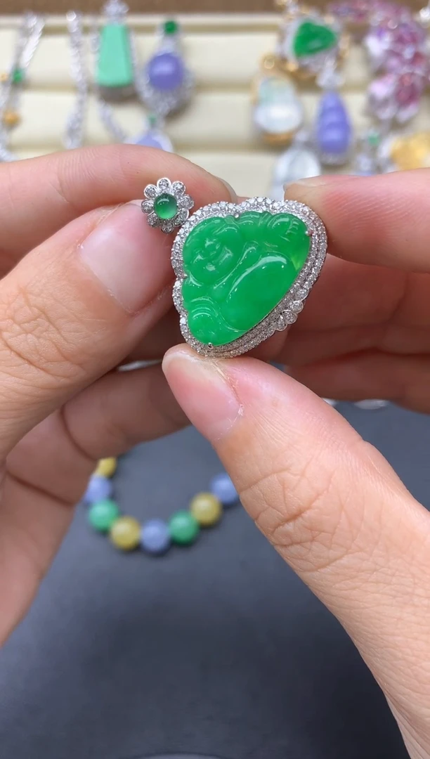 【闪购商品】翡翠颈饰18K金镶嵌642-中国好珍宝