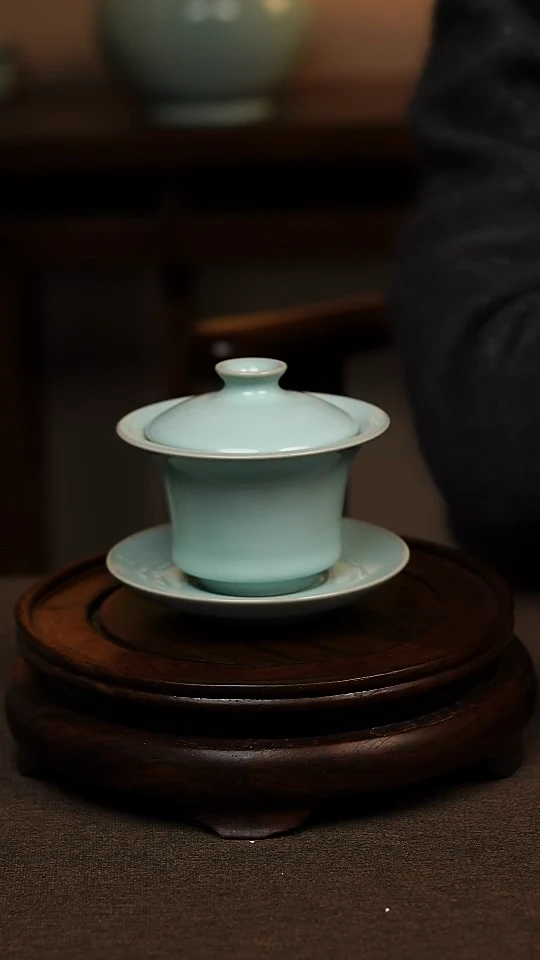 瓷片天青色全手工三才马蹄盖碗130ml微瑕不带礼盒