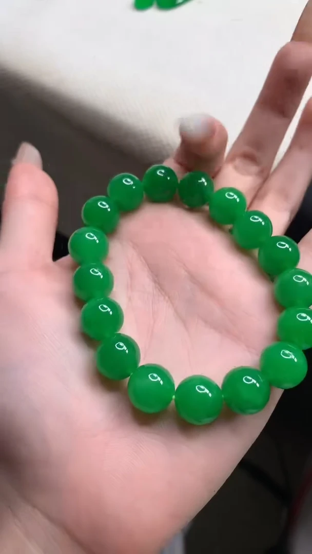 鹏***）无美颜滤镜七天无理由