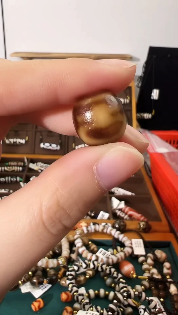 玛瑙/玉髓（覆膜）颈饰未镶嵌37（微瑕随机发货）