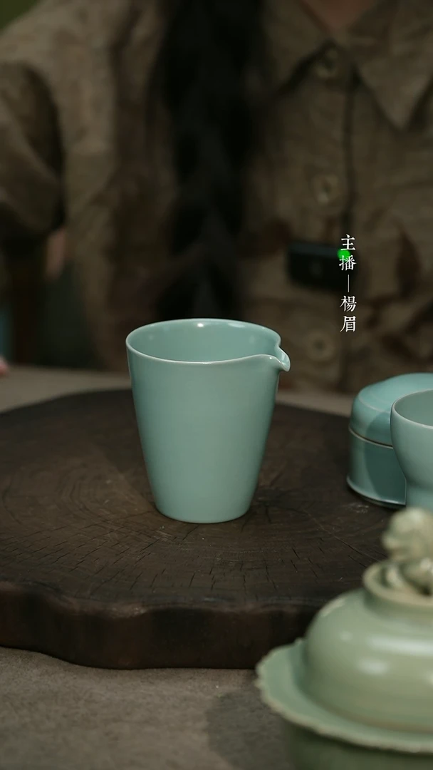 【闪购商品】壶中仙（正天青 不完美）——龙眉