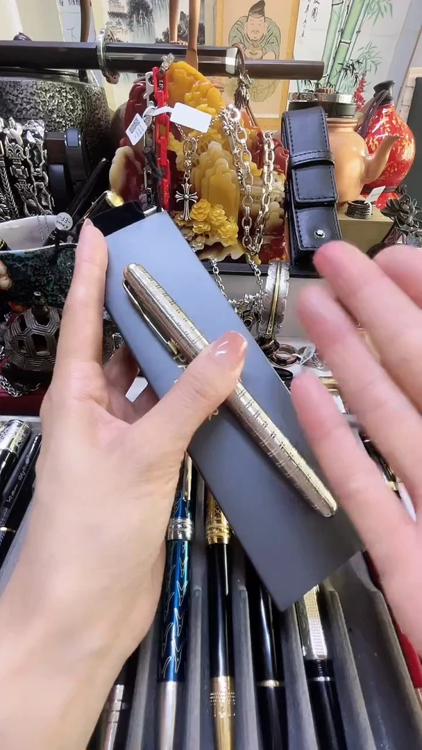 瓷片jldksjfklewurewjkdl