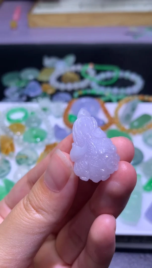 未镶嵌定制翡翠毛货