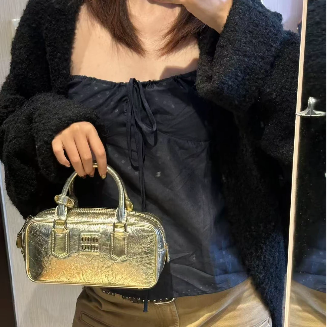 99新 MIU MIU/缪缪  展会外场！金色保龄球小号