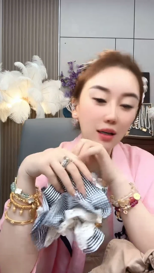 亚克力钛钢发圈11