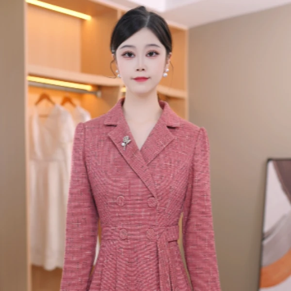 秋季精致减龄时尚高贵气质轻奢2025爆款女收腰显瘦连衣裙M-4XL
