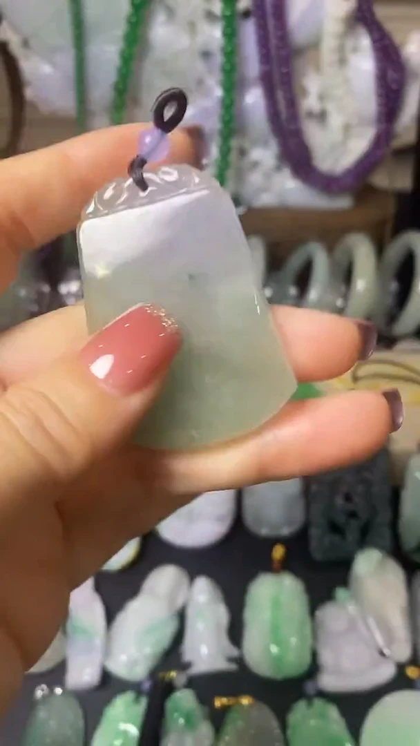 颈饰未镶嵌翡翠牌子