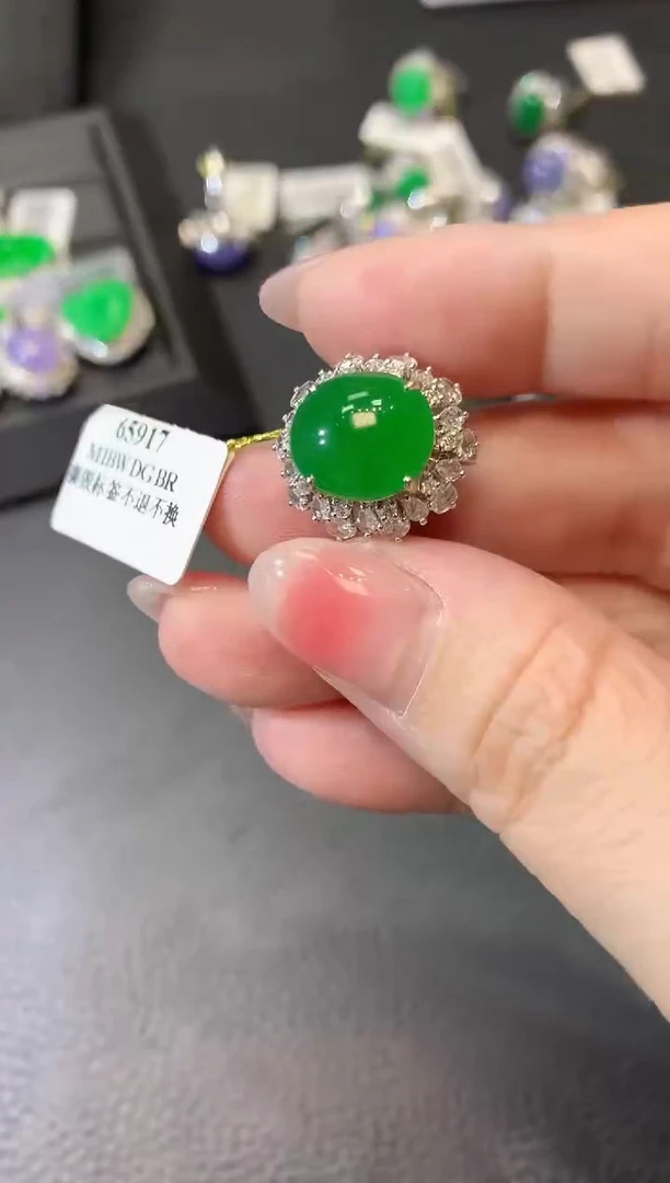 【闪购商品】翡翠戒指18K金镶嵌c 38 翡翠