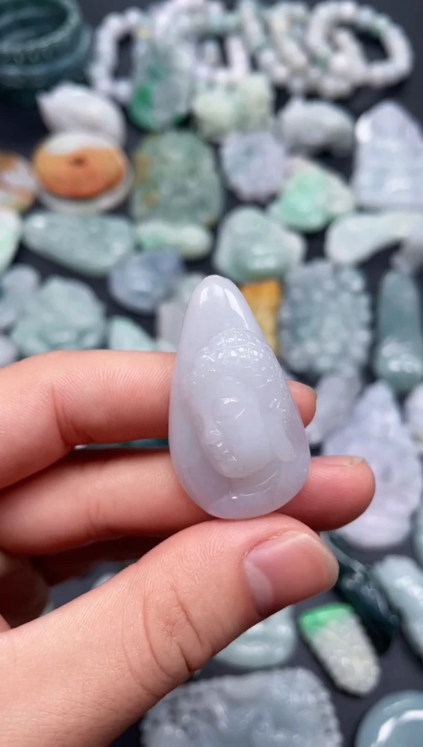 翡翠未镶嵌颈饰天然翡翠a货