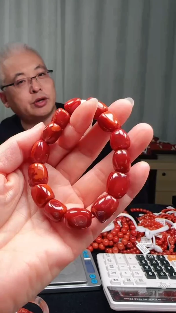未镶嵌多样性发一件南红玛瑙 10mm原矿九口随型手串