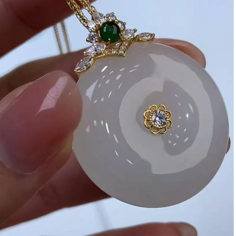 273261/和田玉18k金镶嵌平安扣 多样性一件发