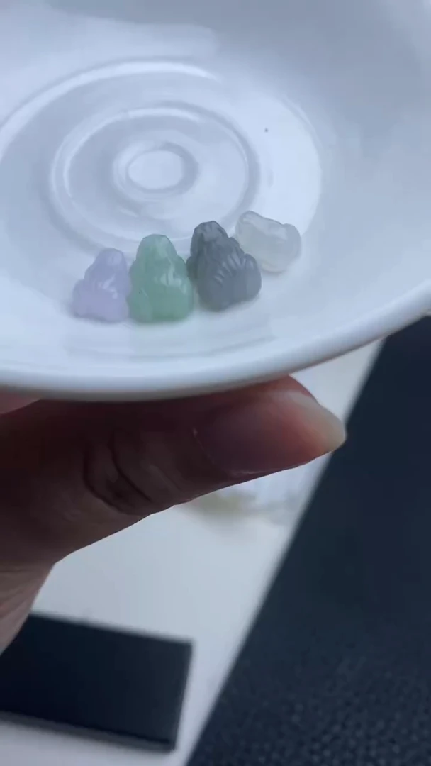 【闪购商品】翡翠挂件未镶嵌青蛙