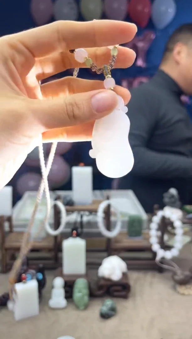 【闪购商品】和田玉颈饰未镶嵌1