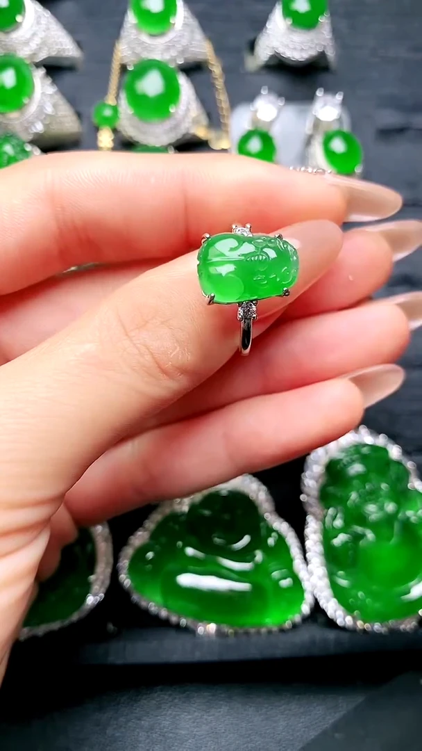 【闪购商品】翡翠戒指银S925镶嵌貔貅女戒