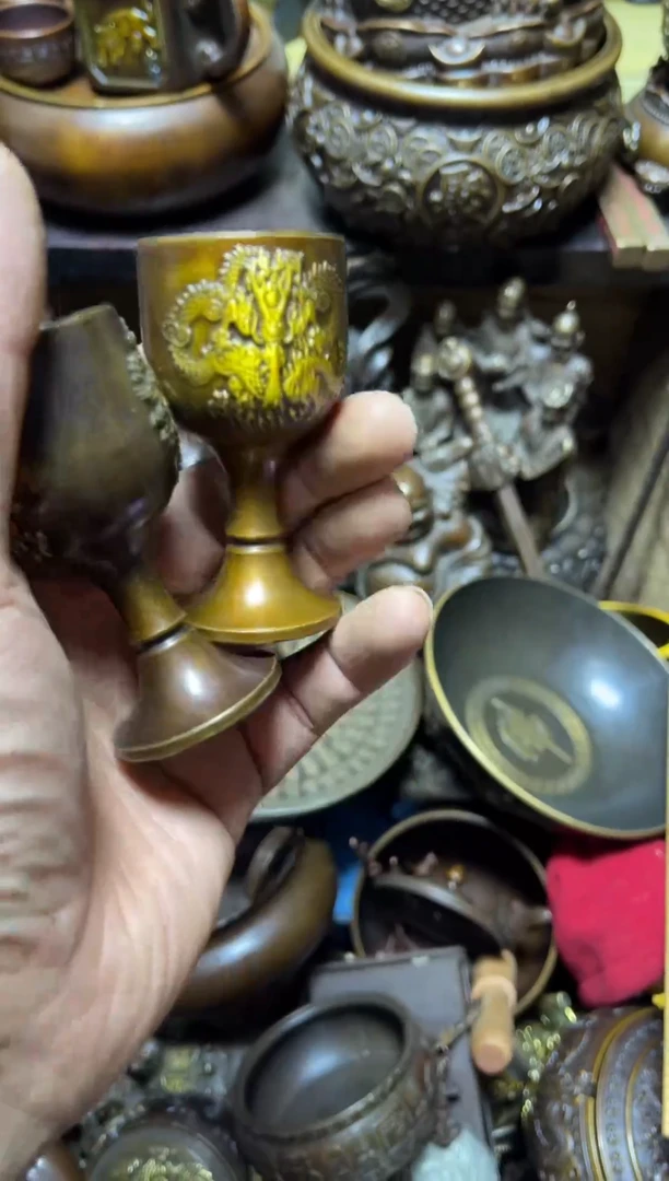 精美铜器点击下单