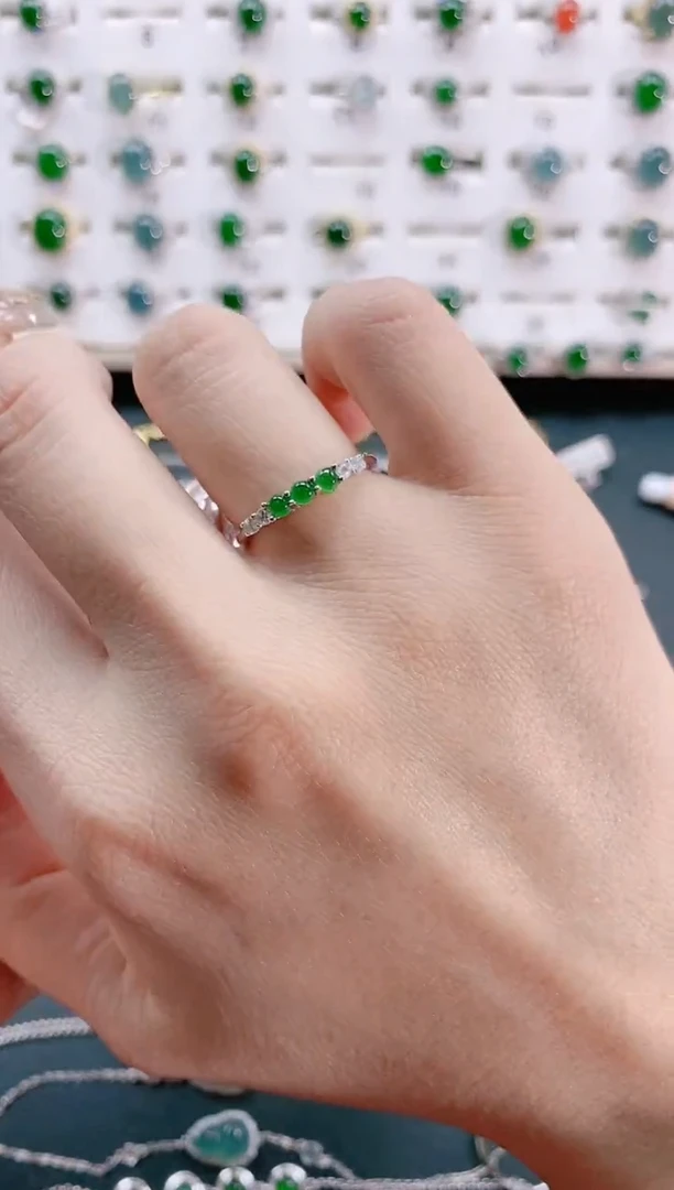 【闪购商品】翡翠戒指银S925镶嵌天然翡翠