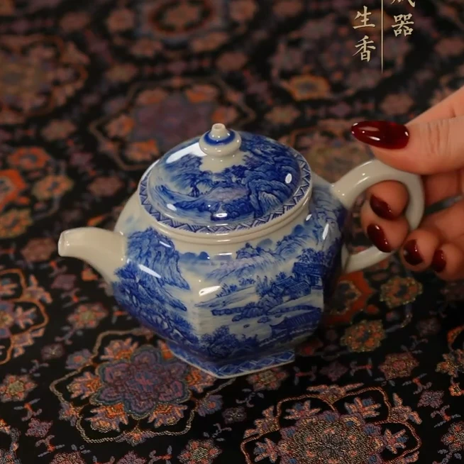 惜之悟造/青花山水重工六方茶壶