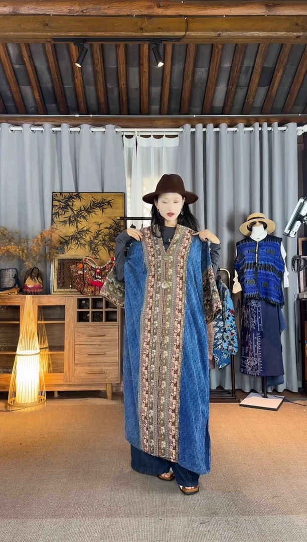 设计师款梦回南诏连衣裙