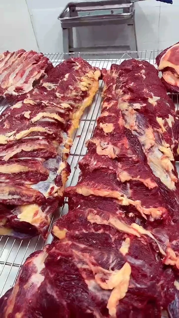 中国大陆12个月食用农产品风**丽牛尾5.4斤+肋条5.3斤