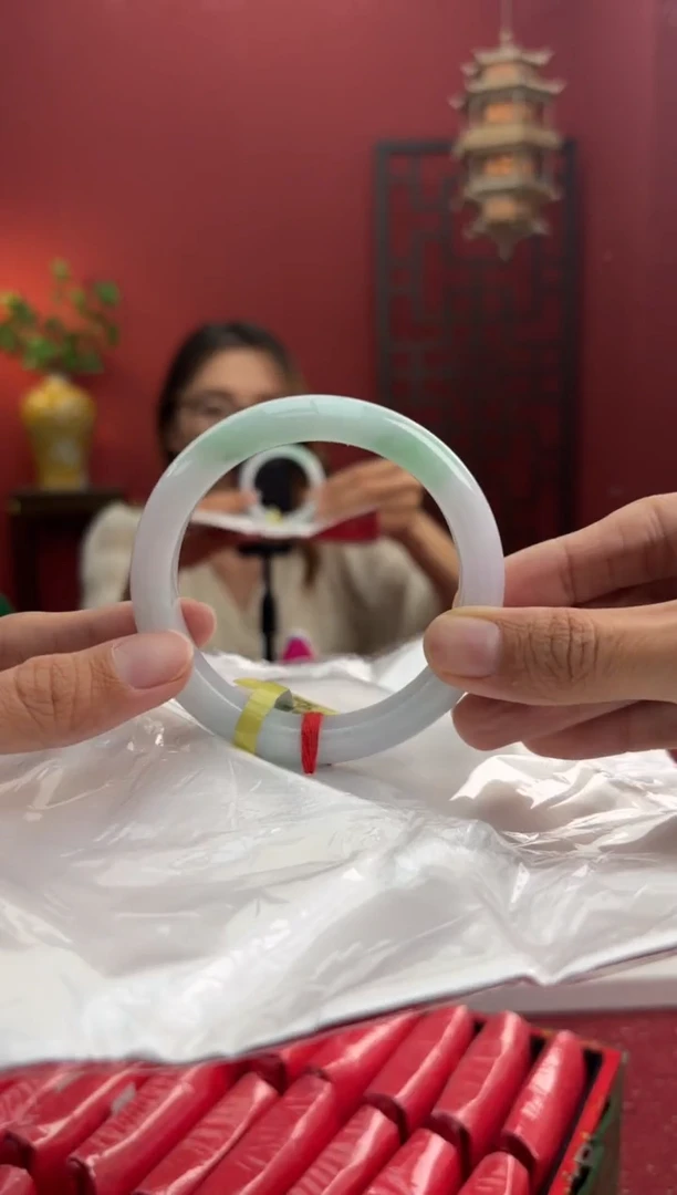 未镶嵌手镯翡翠翡翠手镯13