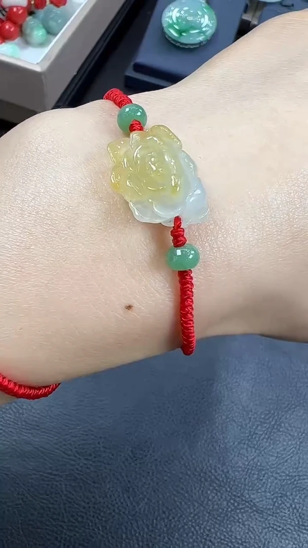 【闪购商品】翡翠未镶嵌挂件莲花手绳