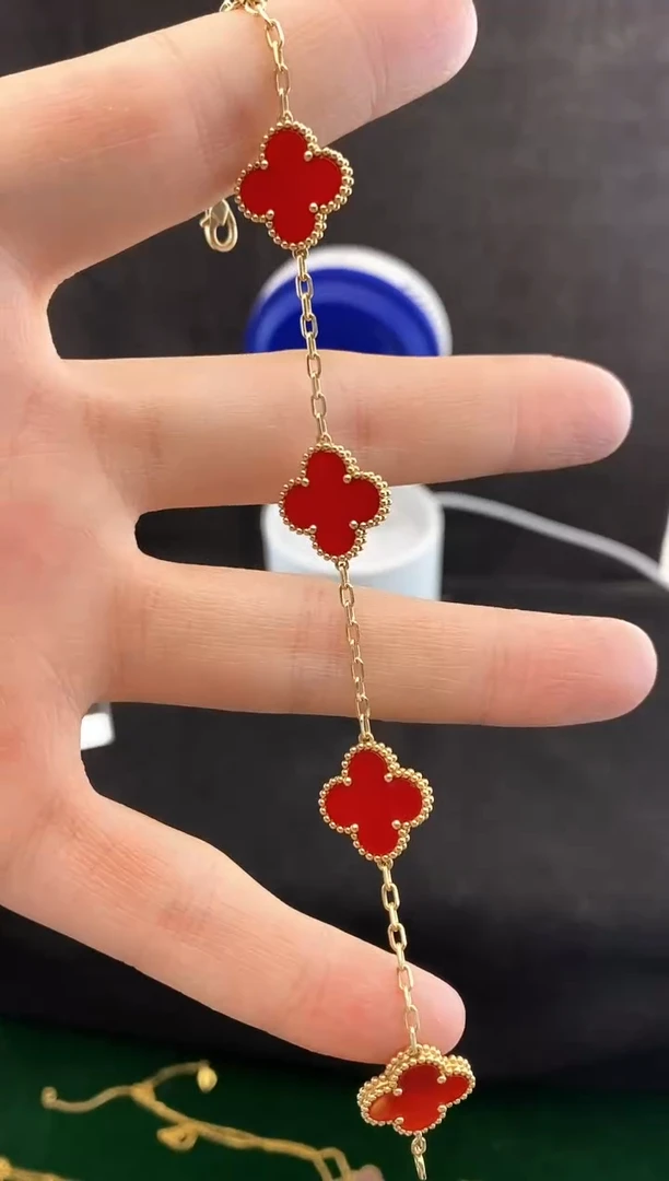 【闪购商品】玛瑙/玉髓手链18K金镶嵌.