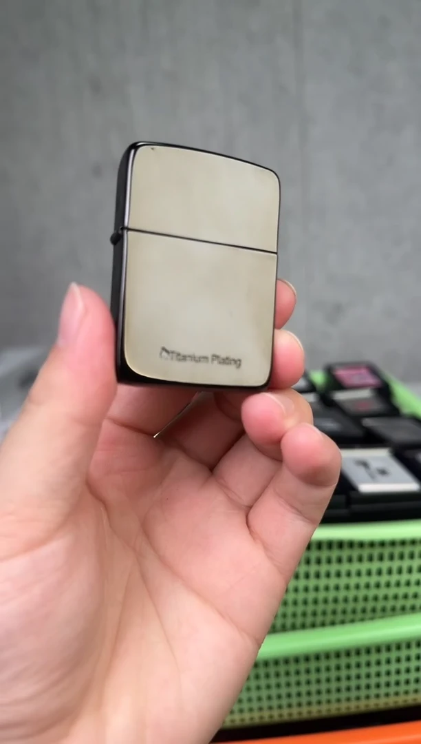 铜1941雅痞镀钛-黑