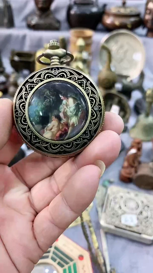 兴珑工艺摆件美女怀表