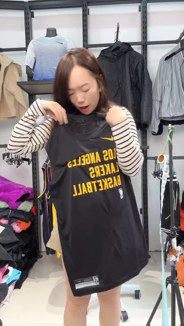 2759  编码  瑕疵直播间过款为准 尺码L