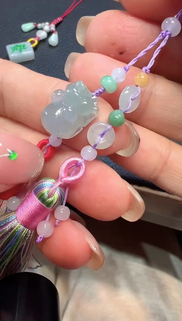 【闪购商品】翡翠挂件未镶嵌挂件