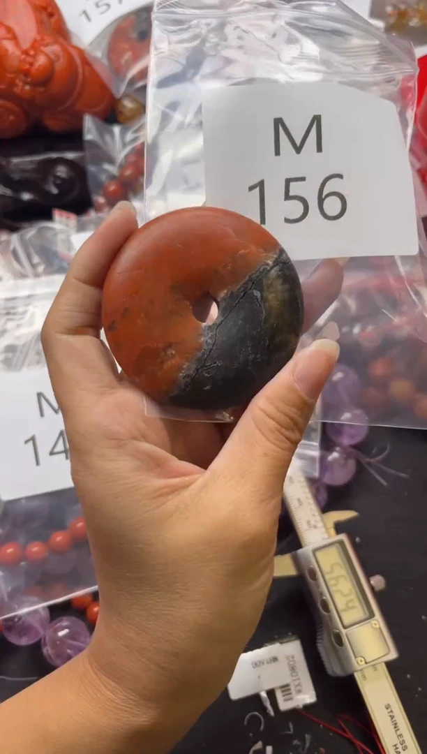 未镶嵌南红玛瑙珠宝奇石M156