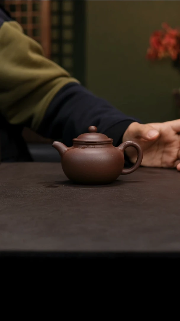 茶壶紫砂紫砂壶微瑕四底景舟掇球190cc