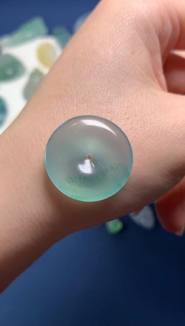 【闪购商品】定制翡翠未镶嵌1052234172