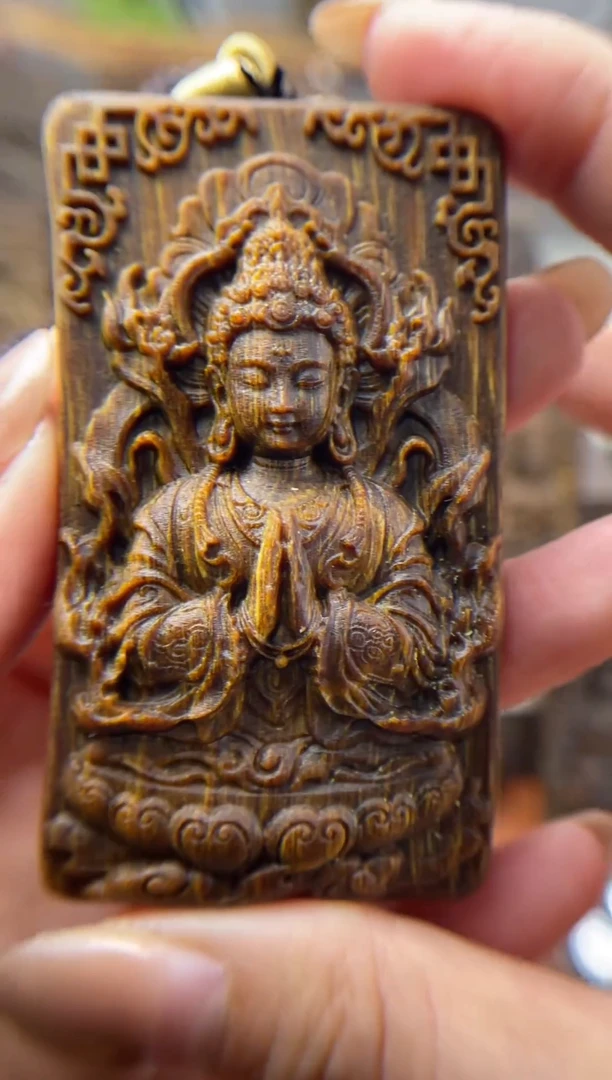 木木雕款芽庄 莲花如来7cm送养香瓶