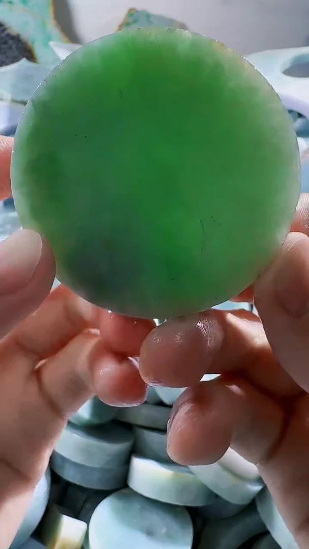翡翠裸石缅甸翡翠A货文9563
