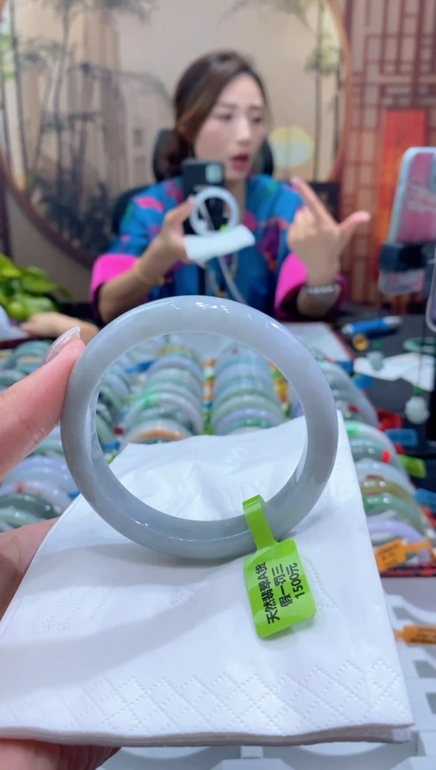 未镶嵌手镯翡翠000072516