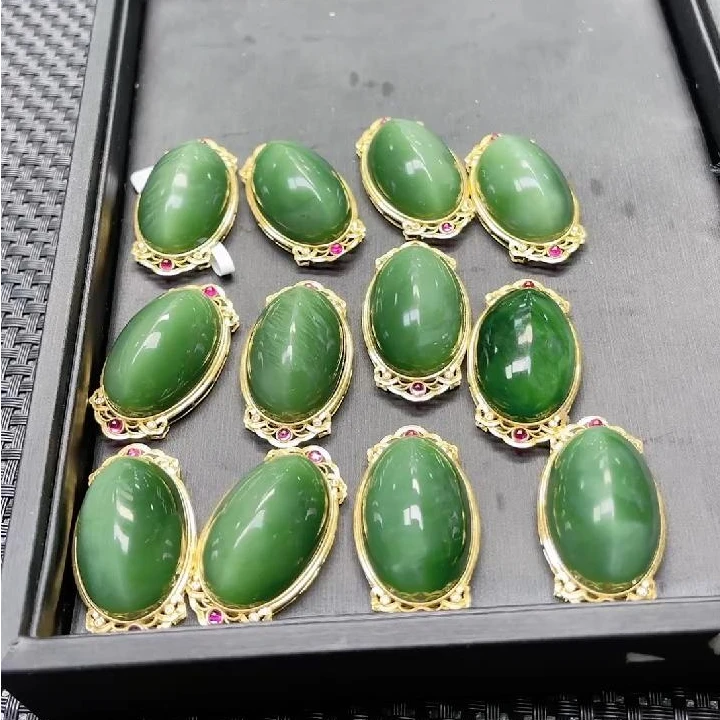 【老郑家】18k金和田玉蛋面吊坠 多样性发1件 不带链   1789