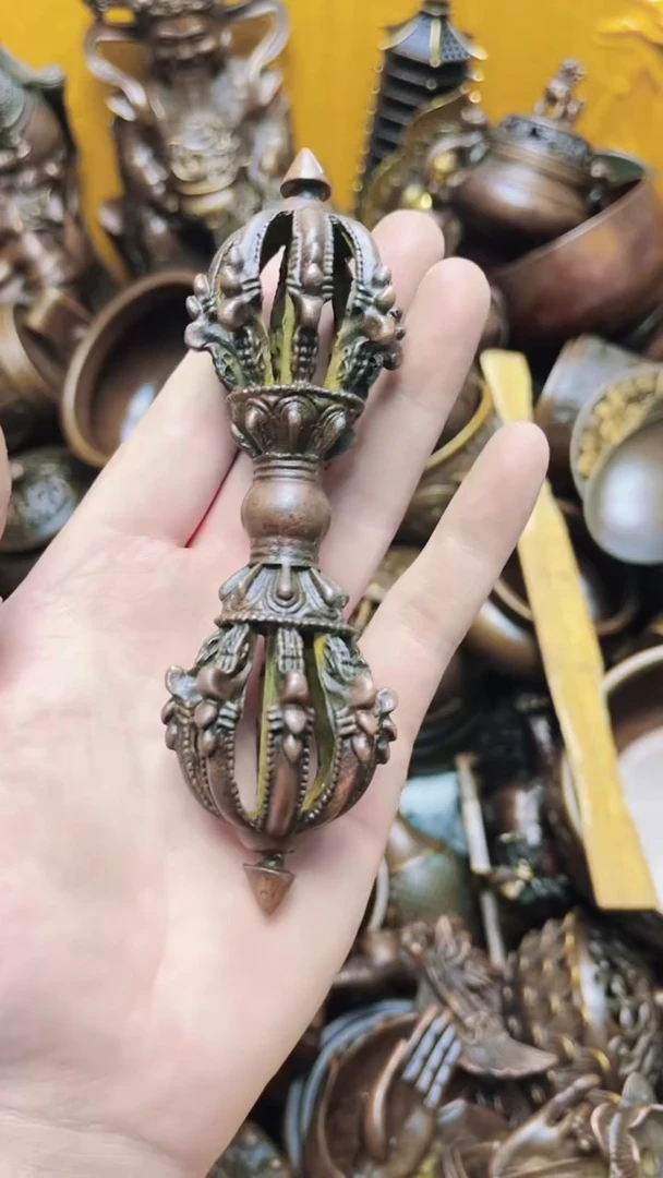 精美铜器点击下单