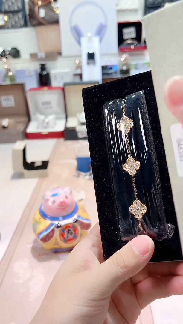 瓷片瓷器 库房到期 全部地板价@@1