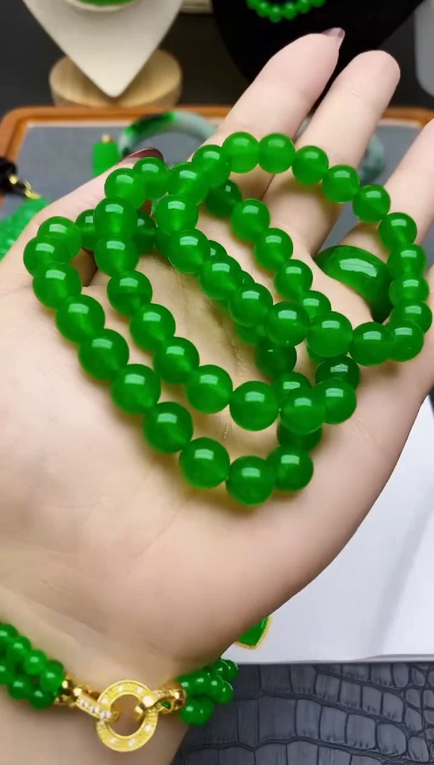 未镶嵌手链翡翠高透手串卡10