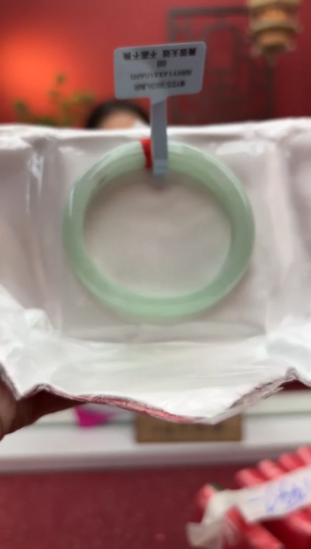 未镶嵌手镯（贵妃镯）翡翠翡翠手镯5