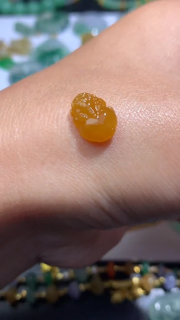 未镶嵌定制翡翠毛货