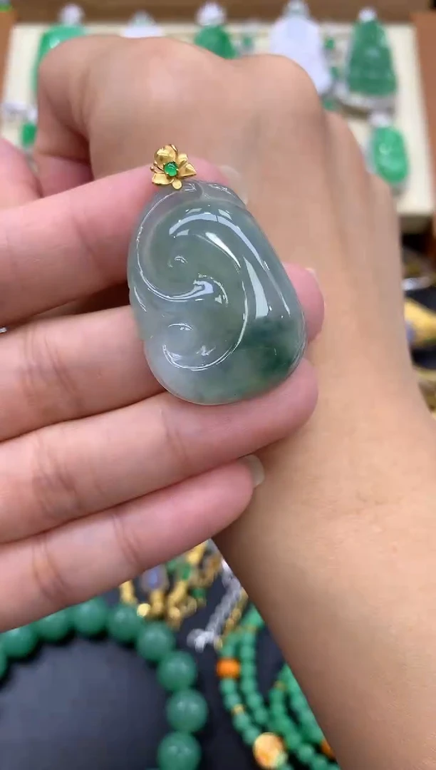 翡翠18K金镶嵌颈饰35-中国好珍宝