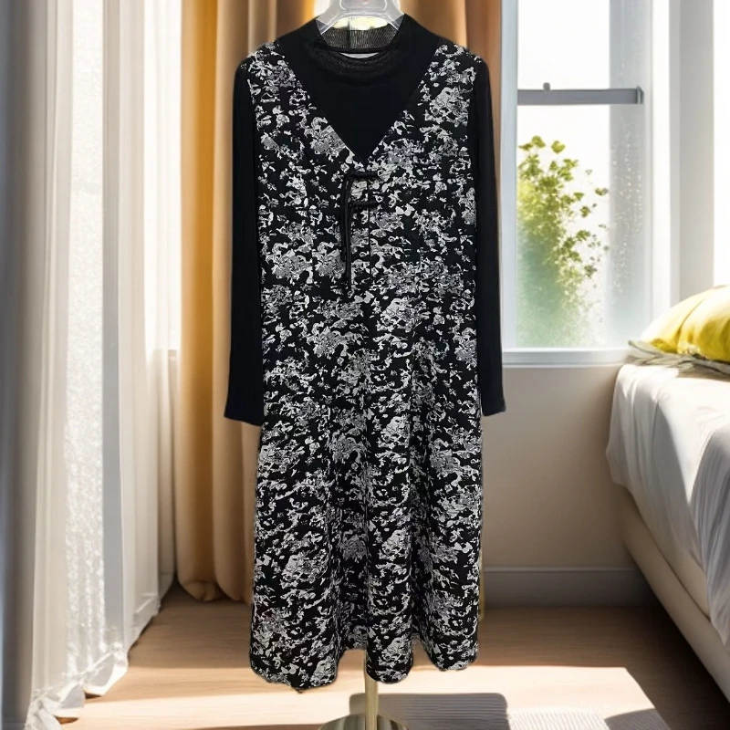 3318#黑【木兮兮专属】2025年秋冬季款气质显瘦百搭时尚刺绣连衣裙