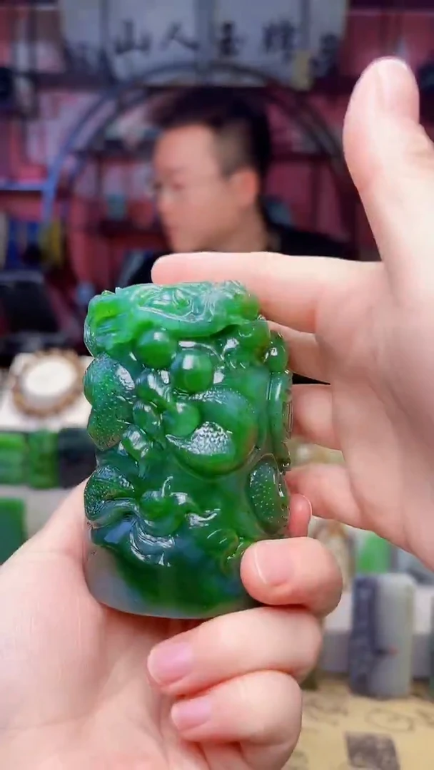 未镶嵌和田玉摆件121